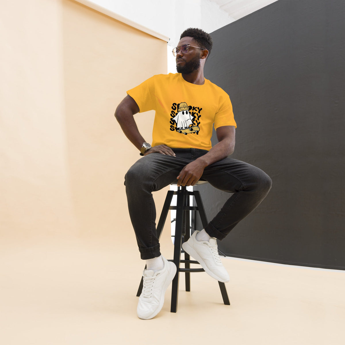 Where smoke meets skate men's tee